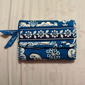 Small Blue Vera Bradley Wallet